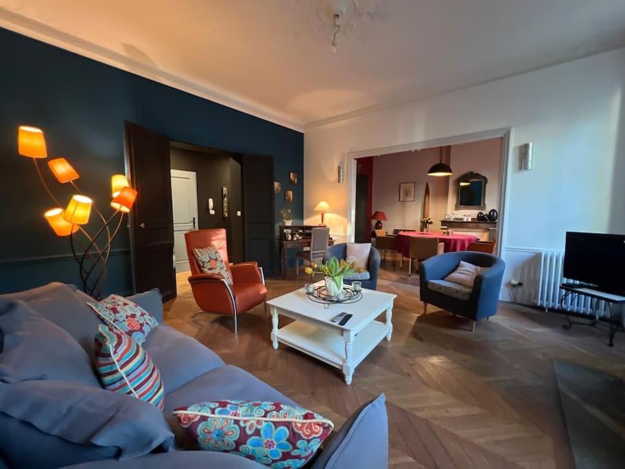Coeur De Ville, Garage Prive Et Gratuit Avec Terrasse ! Cahors Exteriér fotografie